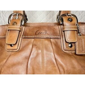 Coach Soho Boho Country Chic Vintage Tobacco Brown Pleated Leather Shoulder Bag